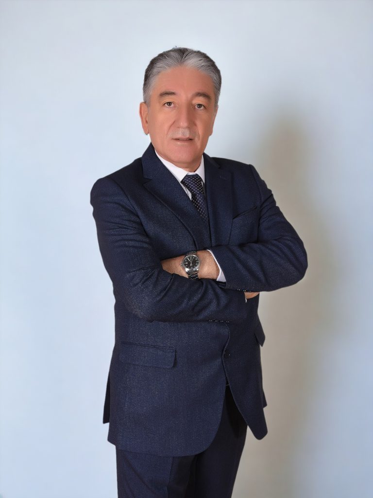 ALİ COŞKUN r